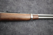 Load image into Gallery viewer, 1837:  Smith &amp; Wesson Model 337 Airlite Ti Chiefs Special in 38 Special with 1 7/8&quot; Barrel Wild Wild Westlake
