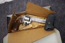 Load image into Gallery viewer, 18:  Smith &amp; Wesson Model 686-3 in 357 Mag with 6&quot; Barrel and Class C Engraving Wild Wild Westlake
