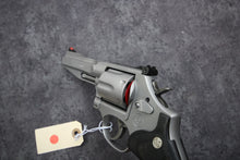 Load image into Gallery viewer, 1489:  Ruger New Model Blackhawk Convertible in 9 MM / 357 Mag and 38 Special. Wild Wild Westlake
