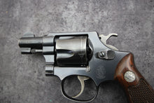 Load image into Gallery viewer, C-1582:  Smith &amp; Wesson Model 686 No Dash in 357 Mag with 4&quot; Barrel. Wild Wild Westlake
